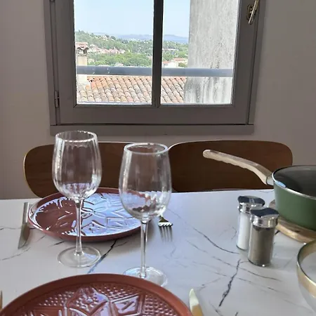 Le Panorama Du Monastere 公寓 *